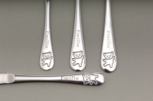 Posate per bambini con incisione del nome "TEDDY"