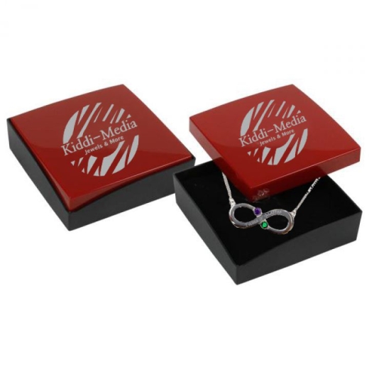 Collana infinita con 2 nomi e cristalli del mese di nascita