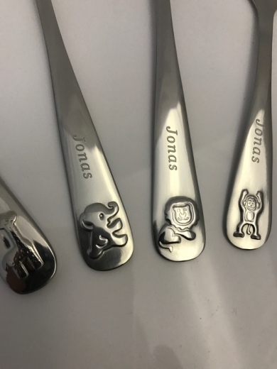 Posate per bambini con incisione del nome e motivo "ZOO"