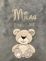Coperta per neonati - ricamata con nome - antracite BEAR