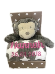 Coperta per bebè ricamata con nome e data di nascita e peluche incluso (marrone/bianco - AFFE)